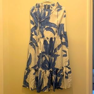 Lexxel White-Blue Maxi Skirt Sz Small